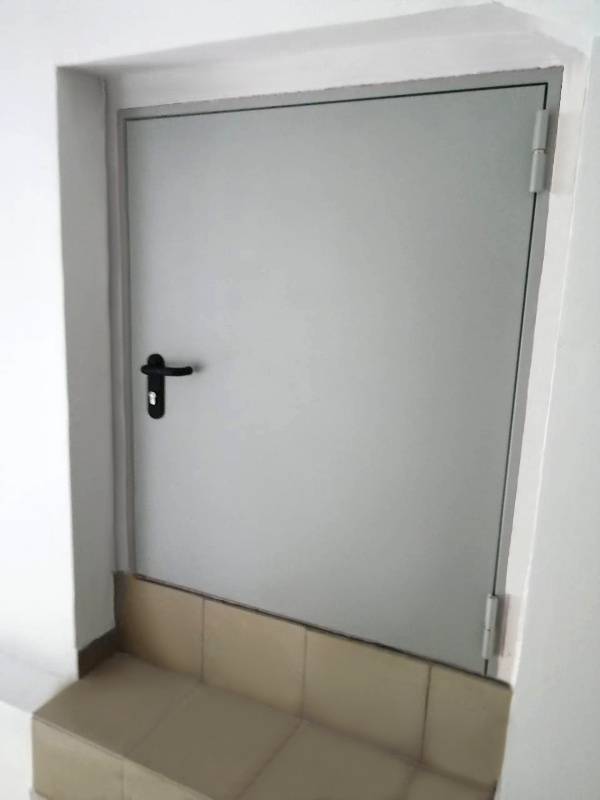 Противопожарный люк (институт, ул. Шаболовка)